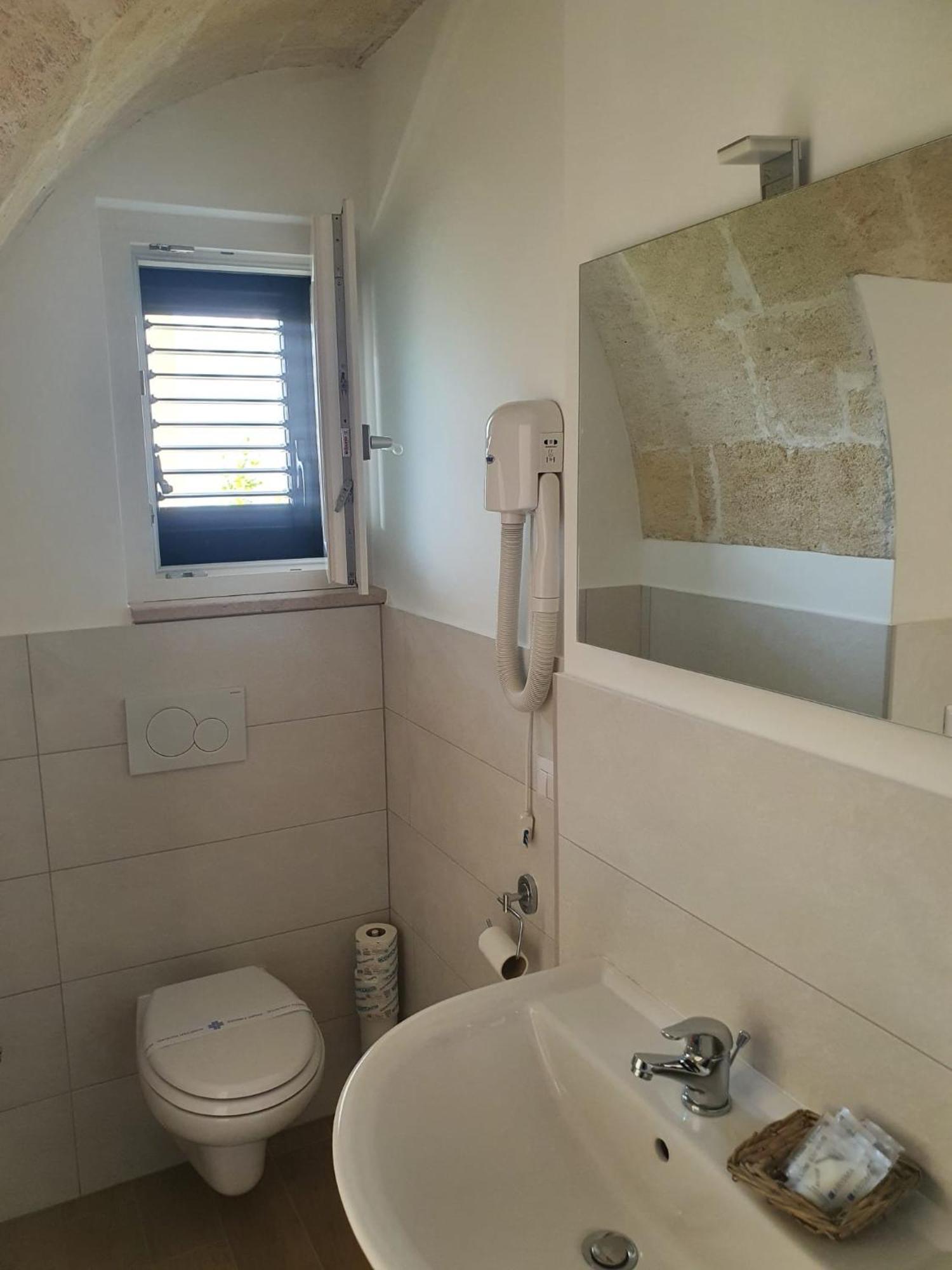 Masseria Strada Agriturismo جينوسا المظهر الخارجي الصورة