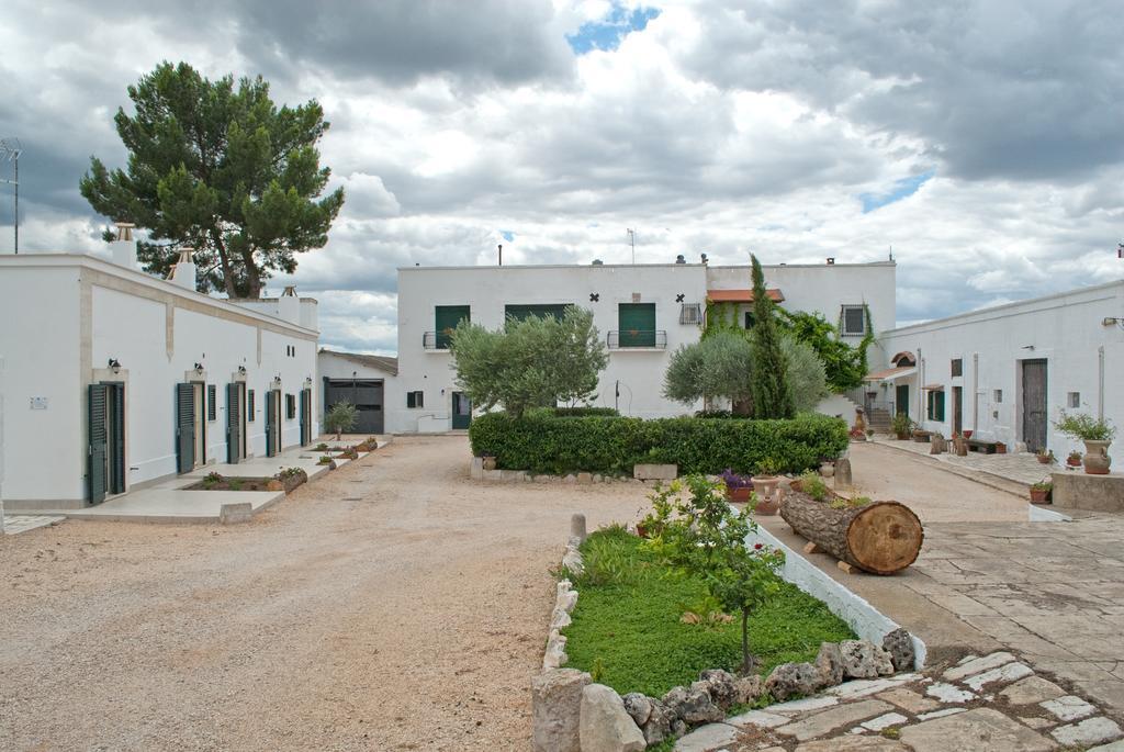 Masseria Strada Agriturismo جينوسا المظهر الخارجي الصورة