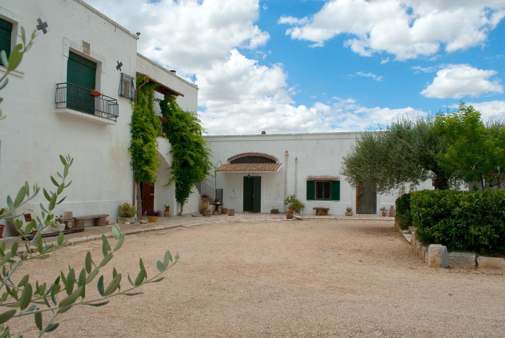 Masseria Strada Agriturismo جينوسا المظهر الخارجي الصورة
