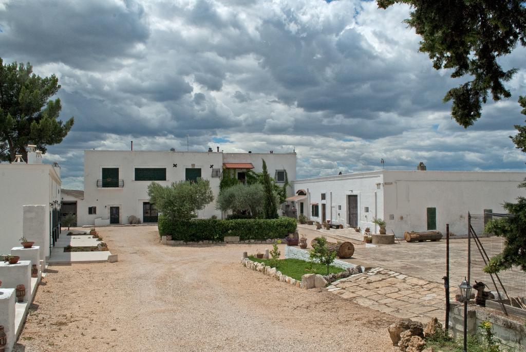 Masseria Strada Agriturismo جينوسا المظهر الخارجي الصورة